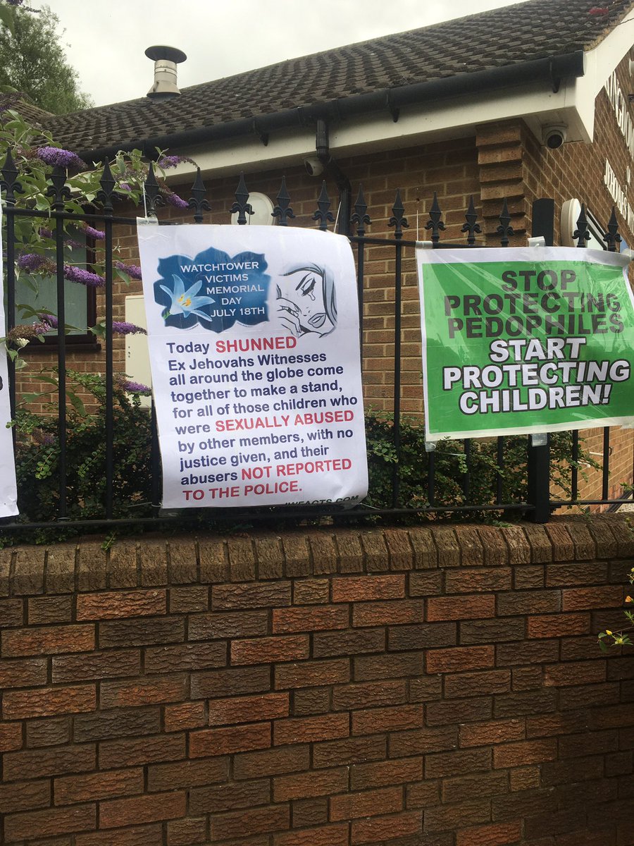 ShaltNotRepent's tweet photo. #WatchtowerVictimsMemorialDay
Local #KingdomHall
#TwoWitmessRule #jehovahswitness #WatchtowerVictims #ChildSexAbuse #ChildAbuseCoverUp #ChildAbuse #suicide #raped #ChildRape #TwoWitnessRule #jehovahswitness #apostate #shunned #shunning #ShunningKills #WBTS https://t.co/Xwrm98CKjm