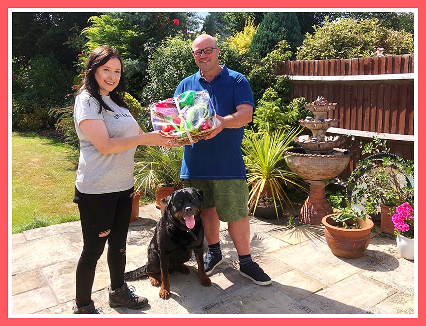 We had Ria and Razor in for their winning photo shoot. Razor was a real beauty.. and of course he picked up the HAMPER of TREATS as well..  #ilovemydogs #dogstyle #happydogs #aplacetolovedogs #surreydogs #Surrey #mansbestfriend
