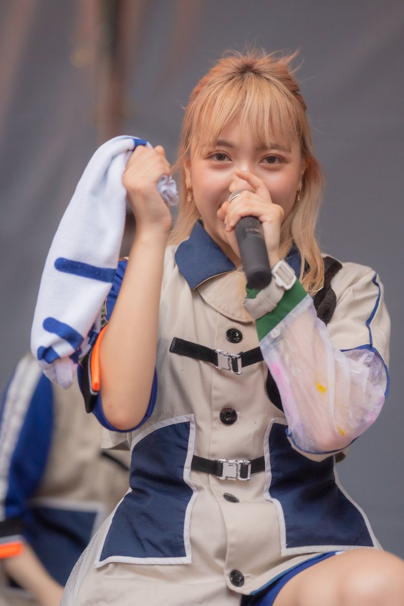 ash_0329's tweet photo. 2020/07/26
アナフェス@神田明神特設STAGE
表情柔らかわいぶちゃん🐰
#前田イブ(@eve_piiiiiiin)
#かわいぶちゃん
#EVErydayEVErything
#PiiiiiiiN #アナフェス https://t.co/kd0ecgXCyt