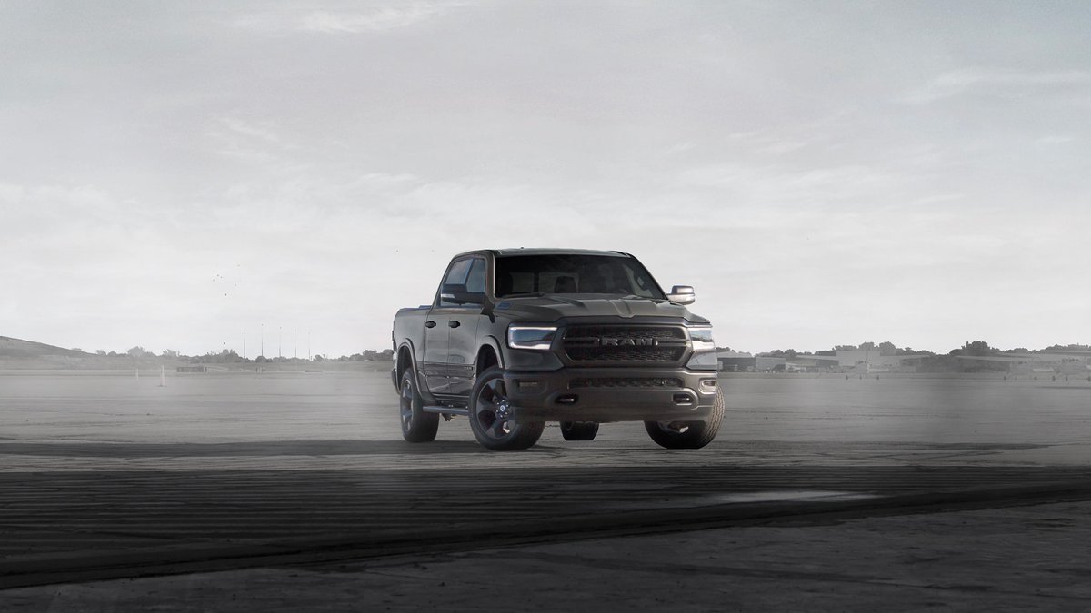 RamTrucksPR's tweet photo. No, no es un filtro… El es tono #CeramicGray, de edición especial. https://t.co/V6KoJaC1Um