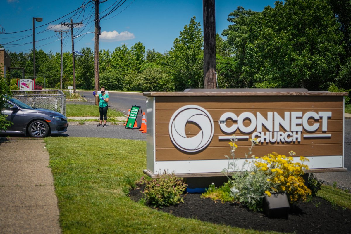 tkctruck's tweet photo. The Bible says in Ecclesiastes 4:9, "Two are better than one because they have a good reward for their labor."  Through the AO1 Foundation's partnership with The Connect Church, individuals who encounter Christ's love through Thy Kingd... #ItsOnUsCauseHeLovesYou #LoveFromTheCrumb https://t.co/ewEQiQYUWN