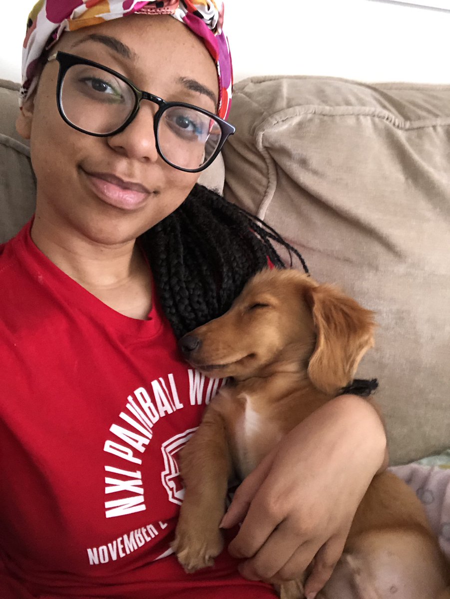 #BlackNeuroWeek #BlackNeuroRollCall 
Hello! My name is Michelle and I am a rising third year PhD Student at Virginia Tech. My focus is in neural engineering where I study the neuropathological, cognitive and behavioral changes following TBI in military personnel and Veterans.