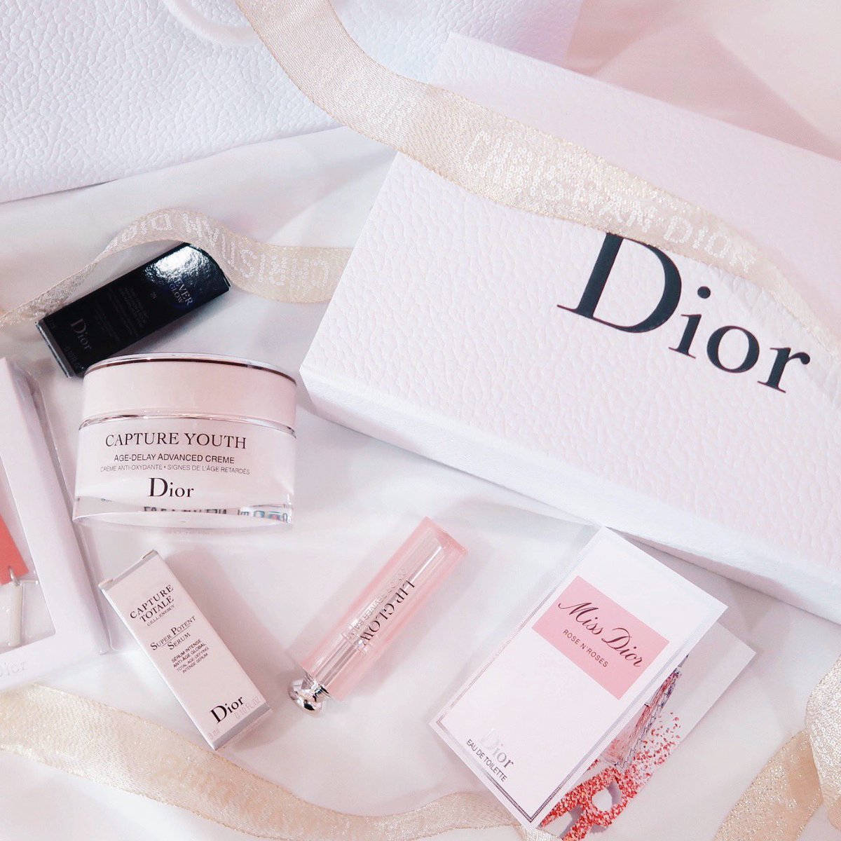 puypuyreview's tweet photo. 🌷 แจก Dior Lip Glow สี 001 ของใหม่ไม่เคยใช้ มีกล่องค่ะ ให้ ฟลว. ลองใช้ดู ลิปโปรดเราเลย 😊 

แค่รี + ฟอล 
ประกาศวันที่ 02/08
#แจกของ #แจกฟรี https://t.co/IhXvMXRgSp