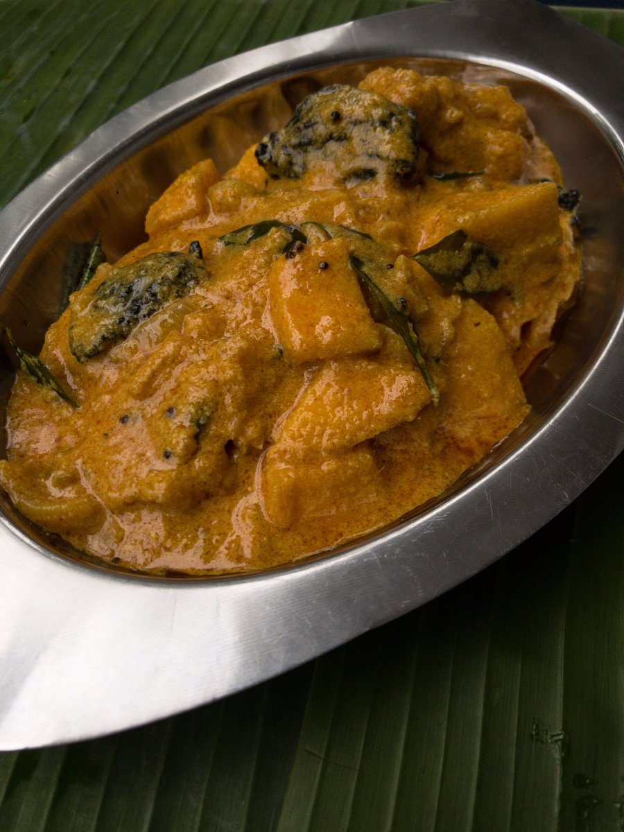 megmmeg's tweet photo. マンゴーを堪能した🥭！
コダンプリのスモーキーな酸味と香りもたまらない

Kerala Mango Fish Curry
#サンバレーホテル 
#Kodampuli https://t.co/wMeGw3xopL