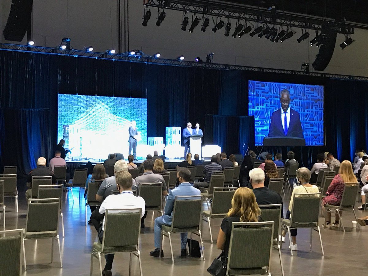 NimlokNorth's tweet photo. Love to see live event!  Thanks to @sho_link for sharing photo of physical distancing measures at the #TogetherAgainExpo in Orlando. 

https://t.co/prcerxlQda https://t.co/xH1vqwrNue