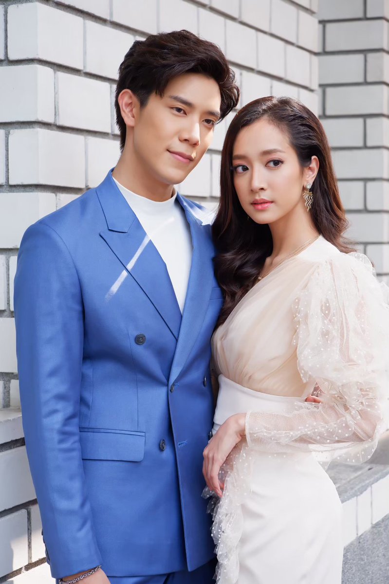 OrchidPK215's tweet photo. อ้าววเรื่องนี้มีคู่ทุกคนเลยหรอคะ❤️
ไอ้เราก็ไม่ตามทีวีไทยเท่าไหร่...เปิดดูเพราะคุณอานนท์เลยนะคะในรอบหลายเดือน555
#พรหมพิศวาสep3 https://t.co/2TSN1HkD6t
