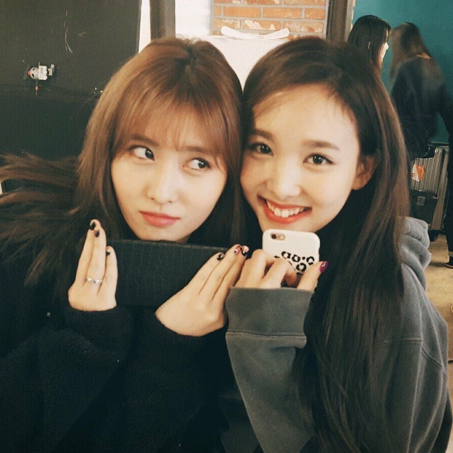 あやたん ナモってニコイチだよね ナヨンはモモ好きー って感じで それにモモはいつも応えてる感じ Twiceの仲良しって言えばナモかなぁ ナモ Twice T Co Rps66wptue Twitter あやたん ナモってニコイチだよね ナヨンはモモ好きー って感じで それにモモはいつも応えてる感じ Twiceの仲良しって言えばナモかなぁ ナモ Twice T Co Rps66wptue Twitter