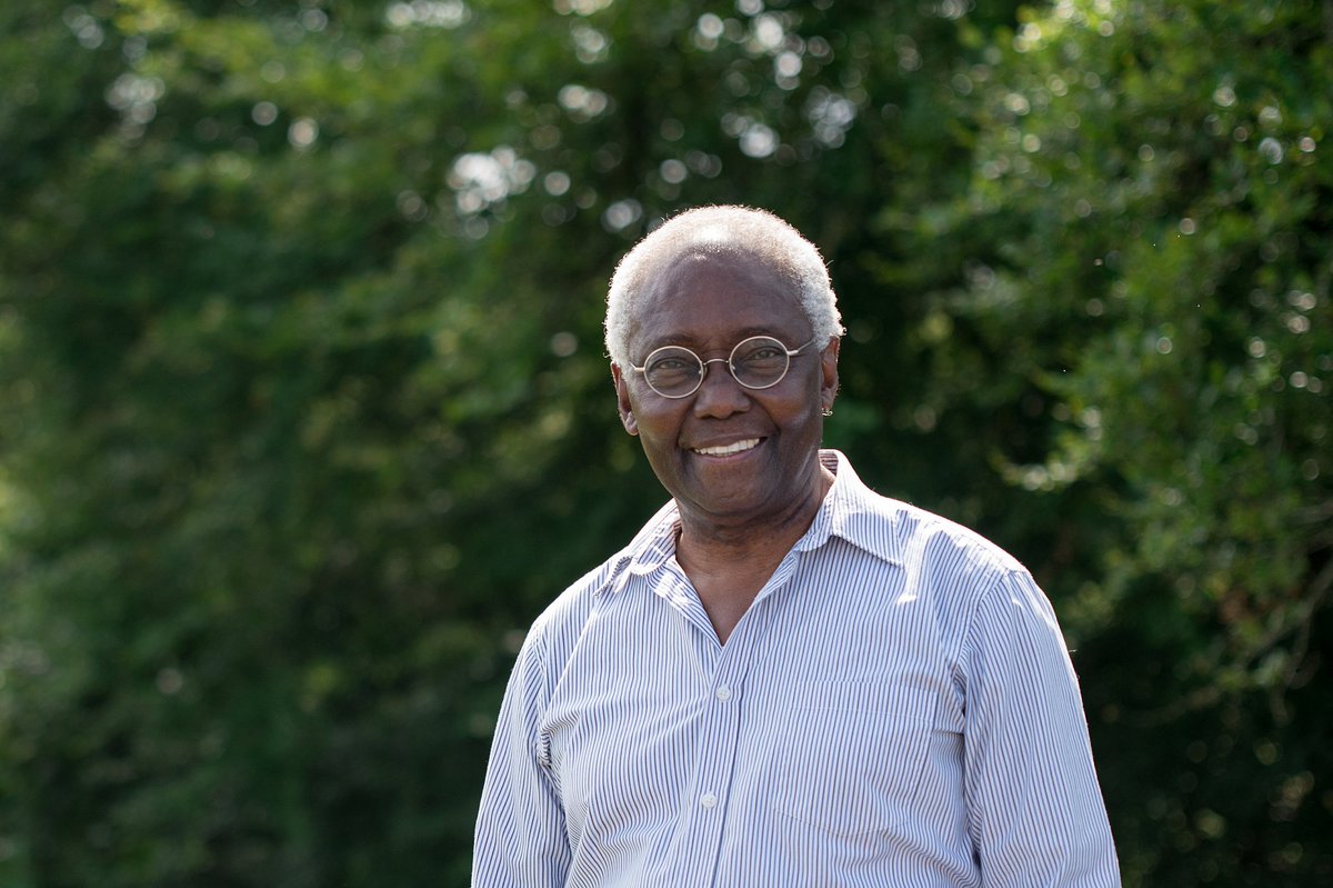 treestoriesuk's tweet image. A joy to interview Sir Geoff Palmer for For The Love Of Trees, #treestories #slavery. “The ackee and breadfruit…, the two trees in my little backyard [in Jamaica] were part of the very important story of British history . . . the navy and slavery. Those two trees are iconic.” 🙏