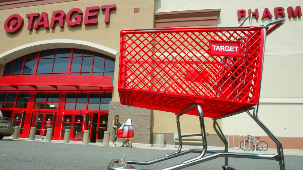 News4SA's tweet photo. Target joins other retailers; closing on Thanksgiving, ending Black Friday kickoff https://t.co/eG66WjMNy0 https://t.co/aekaXQH7NC