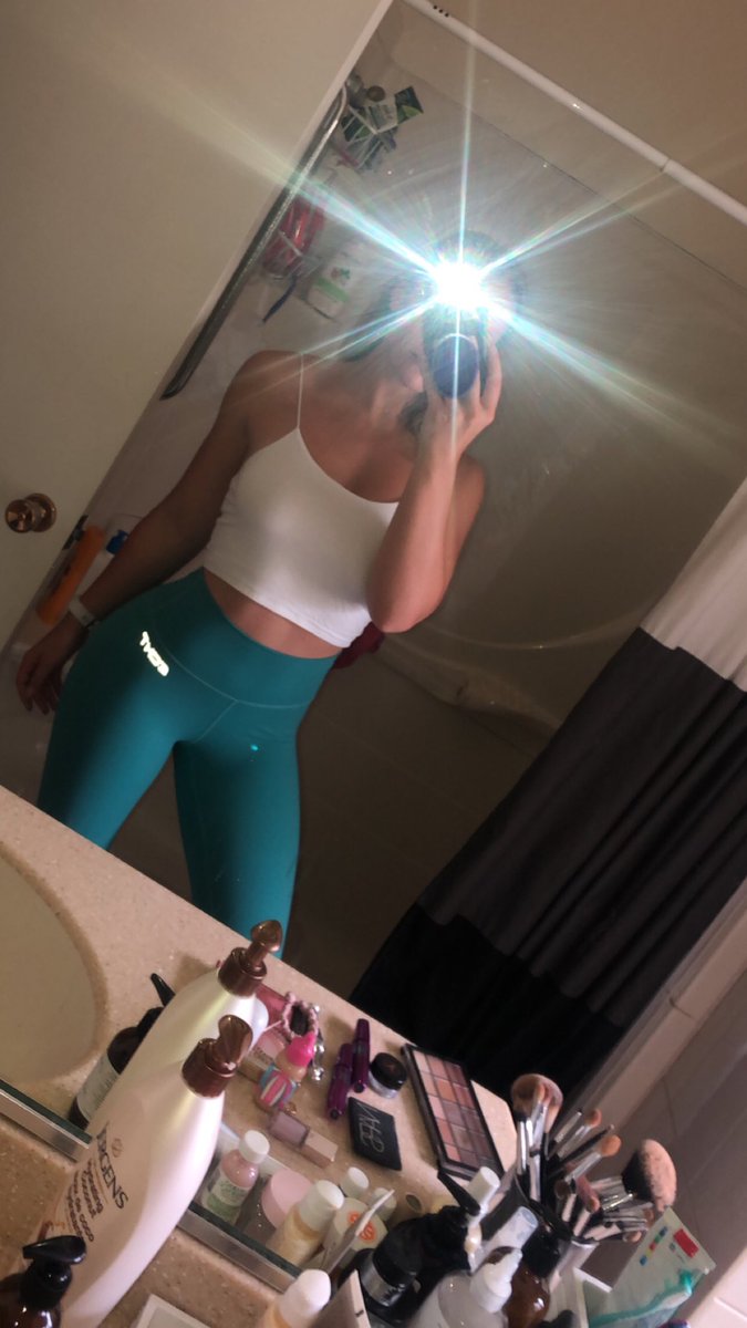 amckenziefit's tweet photo. ECHT has amazing leggings☺️👅🥵 https://t.co/9V7n49lmoq