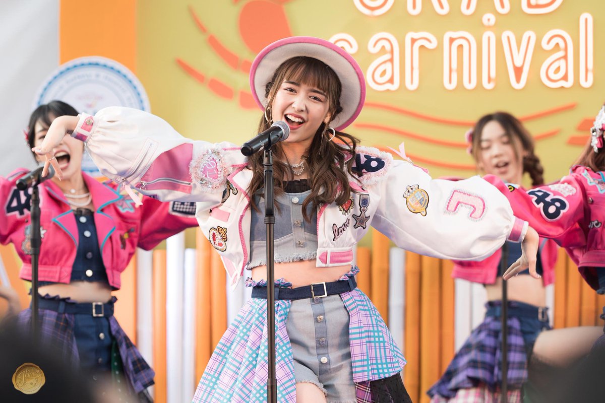 dearjane48's tweet photo. ระยะที่ห่างค่อยๆใกล้ชิดจนฉันไหวหวั่น  ~

🤍💗🤍💗🤍

#JaneBNK48
#Janemirotation
#HeavyRotationTH https://t.co/ej60Bvje4x