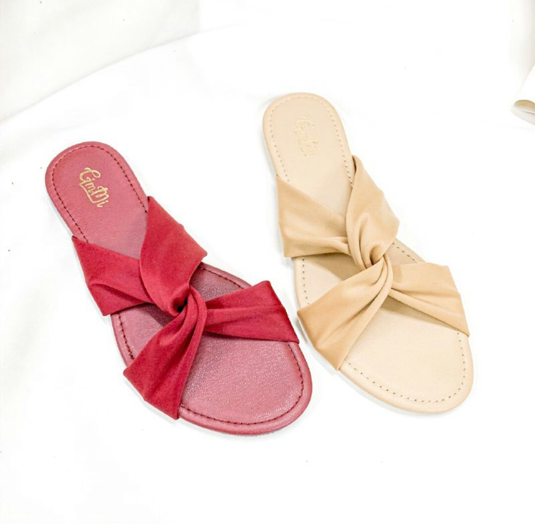 GimmihqS's tweet photo. Hye Dear💘

Best Seller Sandal here ‼

READY STOCK,  MADE IN MALAYSIA

Offer sepasang RM13.00 sahaja😍

Berminat boleh direct whtsaap sis ya 
https://t.co/gNfBVvo3dW

Tak beli takpe tapi tolong sis RT boleh 🙈 

TQ💘

p/s : Sesiapa yg berminat nk jadi ds blh whtsaap sis ya 😘 https://t.co/xj86JYFfU1