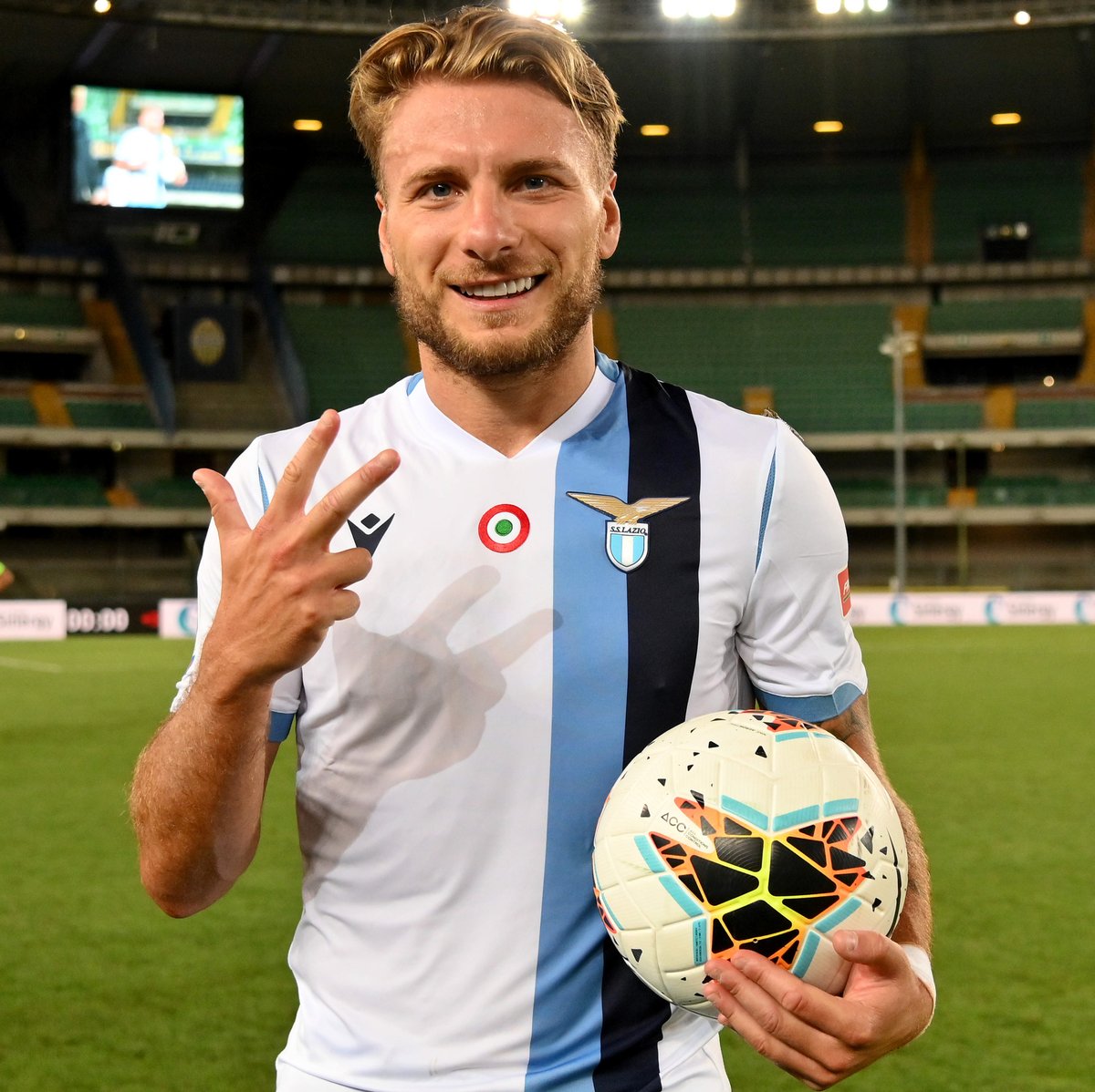 UEFA Champions League tweet media