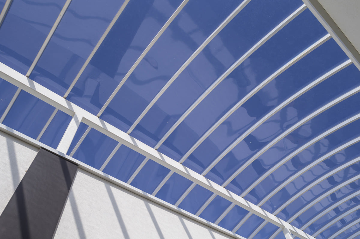 DanpalMX's tweet photo. Nuestro producto #Danpal Compacto ofrece  transparencia, transmisión de luz y flexibilidad en la instalación permitiendo el curvado en frió, nuestro sistema de conectores permite libertad en el diseño.

Tenemos productos que se adaptan a tu proyecto 👇
https://t.co/O1W79QfvbX https://t.co/iZzDHzvoTx