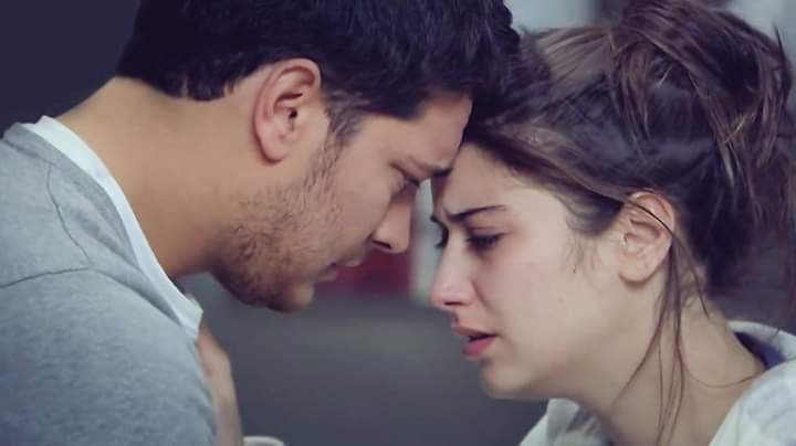 PatriciaHazcag's tweet photo. Día 7: Escenas Hot
#HazalKaya   #ÇağatayUlusoy
#HazCagChallenger 
#OtroProyectoJuntos 
@enginaykanat https://t.co/oPuyXdaTaw