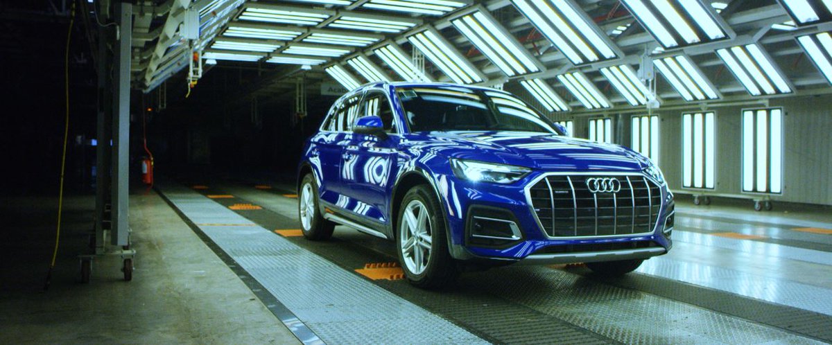 interautomotriz's tweet photo. México 🇲🇽 es sede de la planta más moderna a nivel mundial de @AudideMexico y ahí comenzó la producción de #Q5 2021 que va a distribuirse a finales de este año. 

Por cierto, ¿Ya viste nuestro vídeo de #Q3? 🤩
https://t.co/DBNWKyFIZ3 https://t.co/B3Vuhmldq9