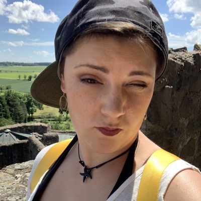 Fulyacat's tweet photo. #NeuesProfilbild https://t.co/v6yzwzubS2