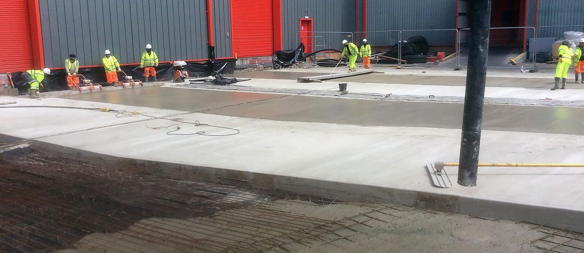 LMSHighways's tweet image. This time last year our Projects team were delivering concrete repairs to the busy distribution yard of Veetee Rice Ltd.
#lmshighways #concrete #concreterepairs #jointrepair
#linemarking #distribution #distributioncenter #logisitics #warehouse #warehousing #repair #repairservices