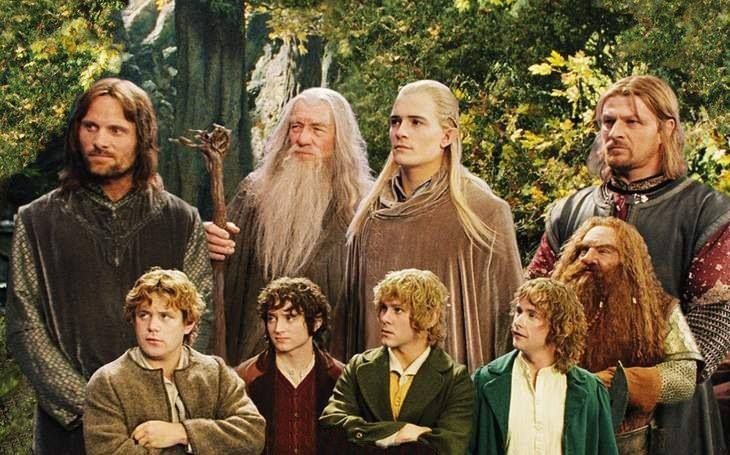 lord of the rings characters as "im at the hospital" texts, a thread