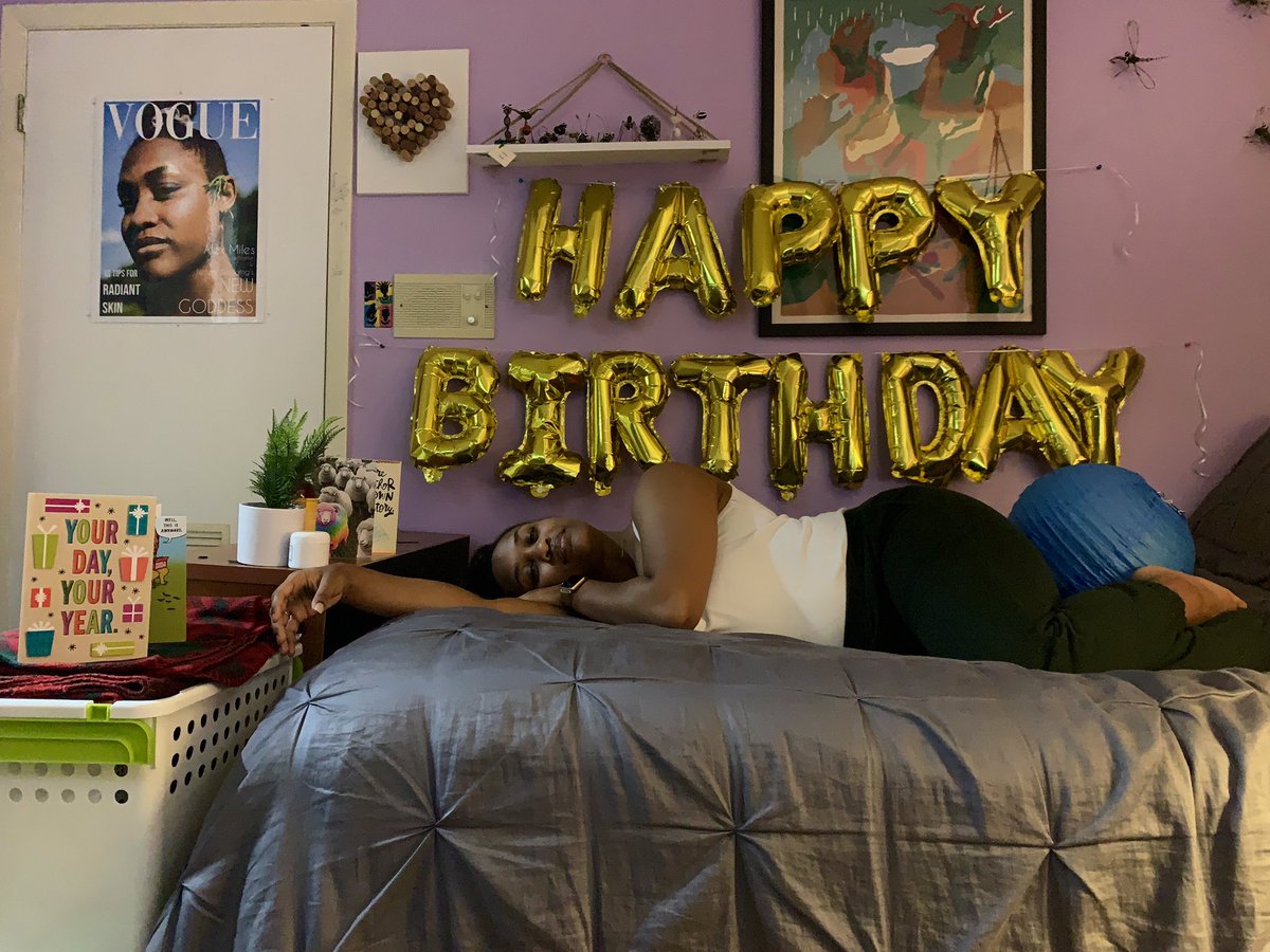 AlexNorimaki's tweet photo. Good morning, I did an impromptu birthday shoot last night bc these balloons legit took an hour to inflate and I wasn’t gonna take them down without proof. https://t.co/TSbkNtaw5L