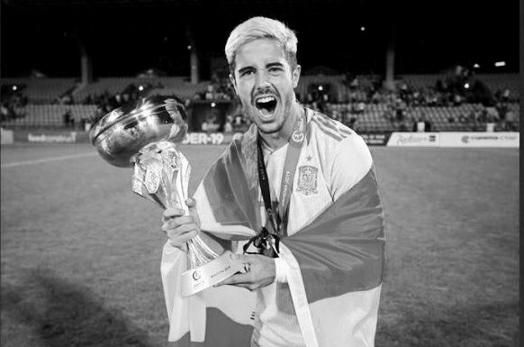 alvaro_saanz's tweet photo. One Year Ago 🤩🏆 @SeFutbol https://t.co/tKoYXeSWdu
