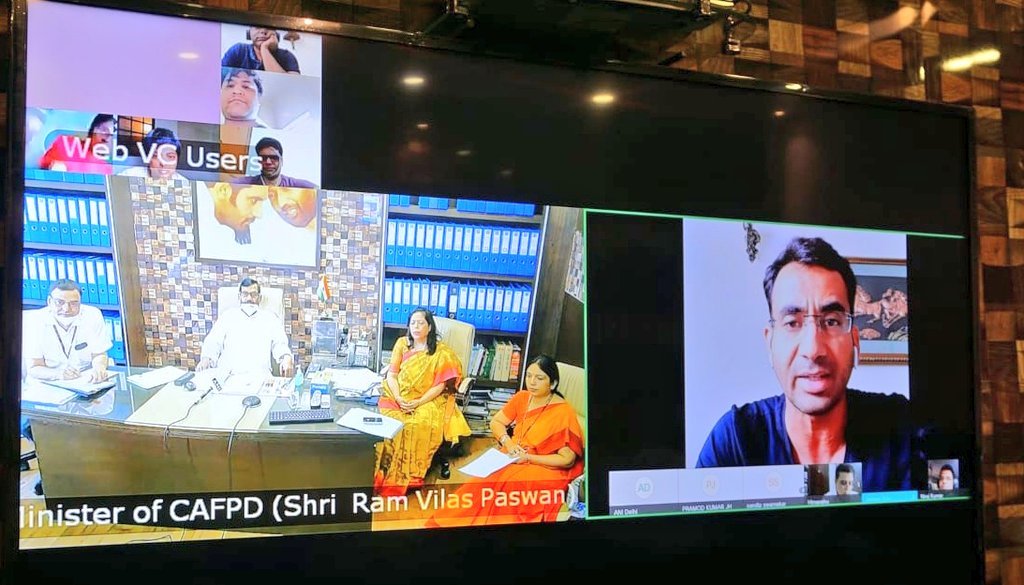 PIB_Patna's tweet image. Union Minister  Shri @irvpaswan  launches #BISMobileApp ‘#BISCare’ and Standardization, Conformity Assessment and Training Portals of e-BIS.

Details 👇
 pib.gov.in/PressReleseDet…

@jagograhakjago