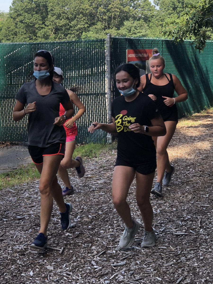 XC_Project's tweet photo. Yes we beat the heat this morning. A solid hill workout followed by 2-3 strength sessions. Two groups participated in our good form running video station. A great start to the 2nd half of our program. #hillday #strength #KBchallenge https://t.co/EaV7mWME0M