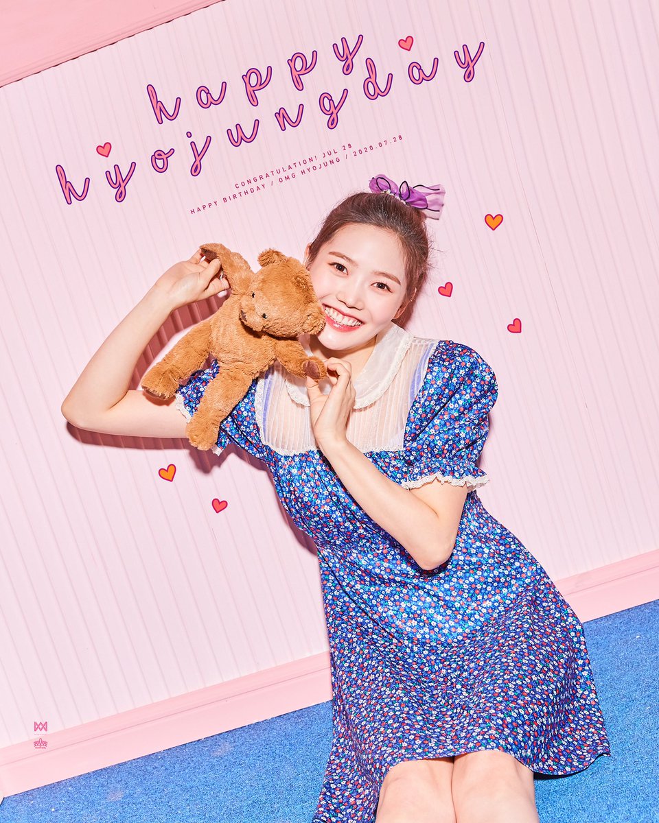 OHMYGIRL_offcl's tweet photo. 🍭#해피효정데이🍭
7월 28일 효정의 생일을 축하합니다😍🎉

#오마이걸 #OHMYGIRL #효정 
#HAPPYHYOJUNGDAY https://t.co/WRUQizqM6A