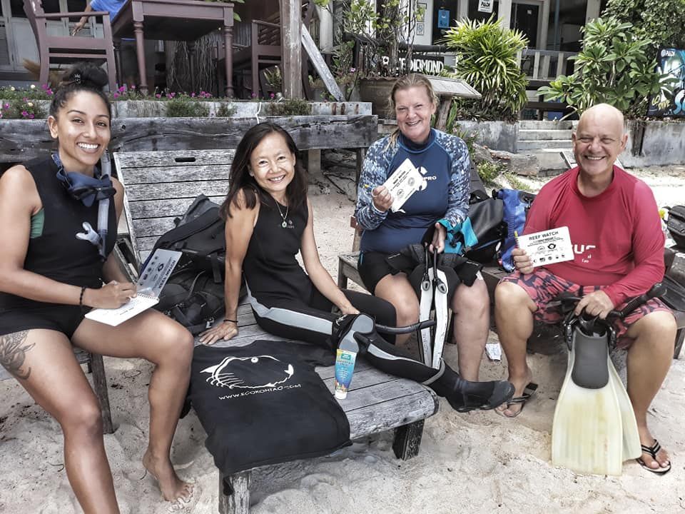 ecokohtao's tweet photo. Reef Watch is a simple citizen science protocol by Green Fins Thailand to help monitor reef health.
•
#conservation #conservationist  #oceanlife #oceandive #ecodiver #ecowarrior #coralreefs #coralwatch #healthyoceans #marineconservation #girlsinoceanscience #scubalove #scuba https://t.co/o7lG6rSxXS