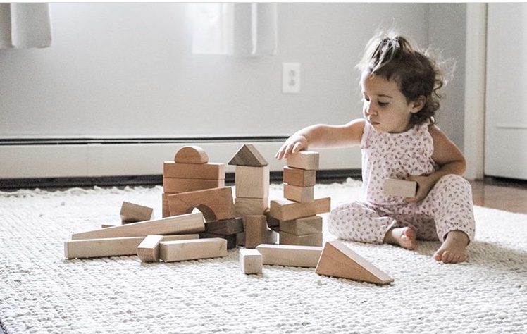 Let your child's imagination come to life with our hardwood block set!