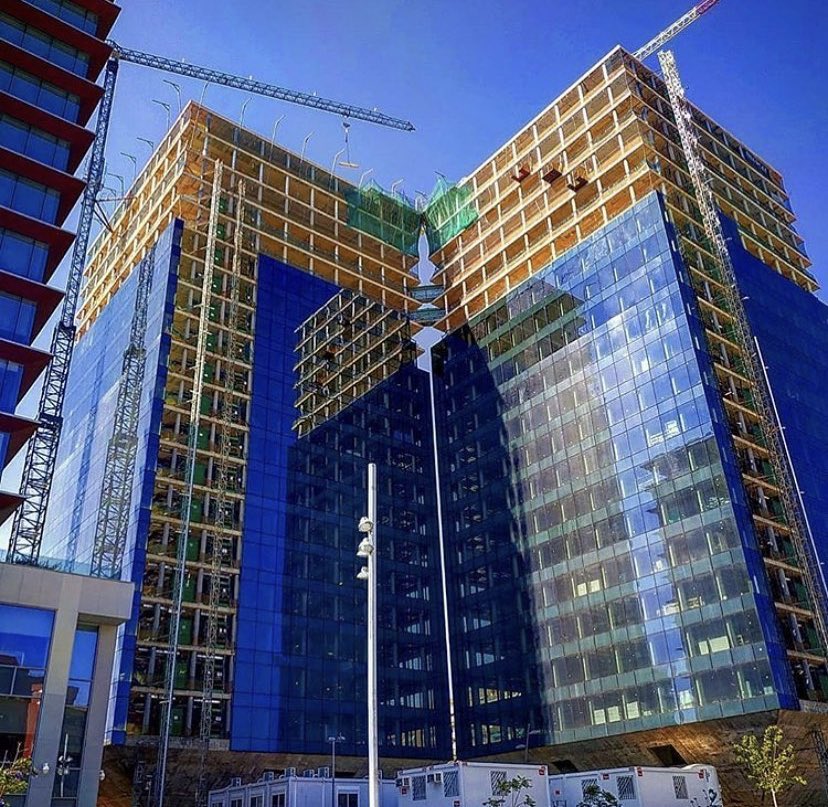 “Seguir cuando crees que no puedes más, es lo que te hace diferente a los demás.” 🏋️‍♀️Rocky Balboa