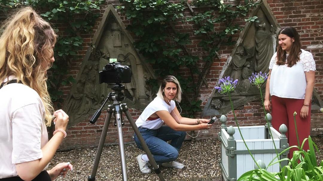 JunctionsUU's tweet photo. We are super excited to have begun working on our upcoming video project with the help of the talented Julia Helmich! We highly recommend you check out her amazing work on her website: https://t.co/aE5RJUQOgK!
#academicjournal #gradjournal #utrechtuniversity #junctionsjournal https://t.co/vuXTDAcy3t