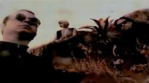 emeceemece03's tweet image. #Aprincipios de los #90s creo su grupo #lagentenormal en que se sacaron canciones muy significativas para el #rockiberoamericano que aun son fundamentales en su historia #canciondelasemana