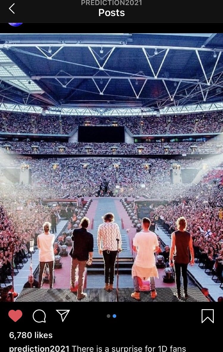 aheartforhoran's tweet photo. SOMEONE CLOWN WITH ME 🤡🤡🤭😁 #OneDirection #1dweek #madeintham https://t.co/VIGTy3jr0n