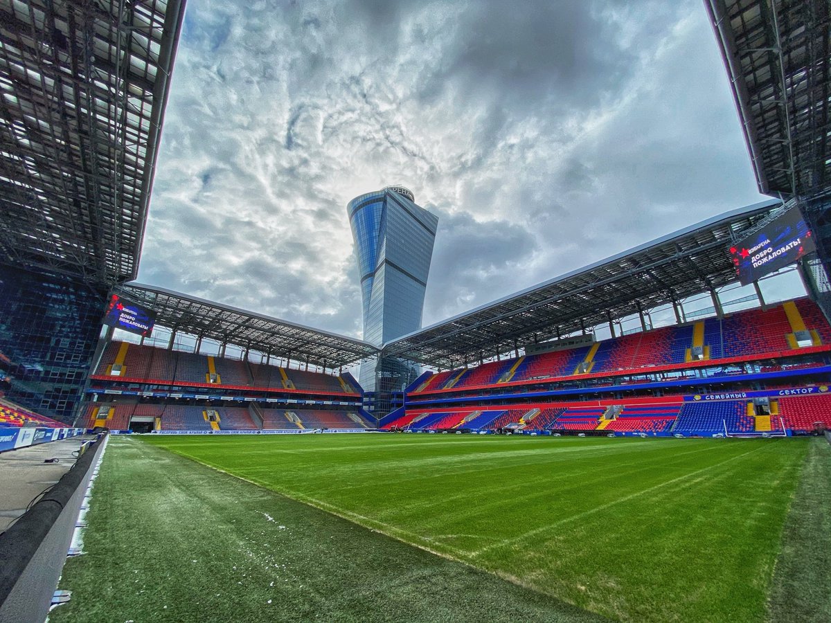 MarceLopezLopez's tweet photo. Lindos colores del nuevo estadio de @adolfogaich9 🔵🔴🔵 Tuve la suerte d estar. Llegue en subte a una cancha en medio de un barrio d clase media. Ojalá q cuando vuelva AG9 a Boedo se encuentro con uno parecido #SiALaLeyDeRezonificacion https://t.co/bYzIXQVgRU