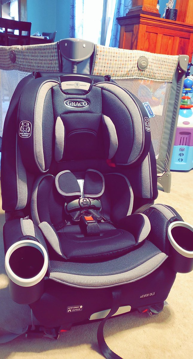 livingdeadgirrl's tweet photo. Installed the new big boy car seat, and I'm sweating like I ran a marathon #warmtoday ๐ฅต https://t.co/63u2cNxCoW
