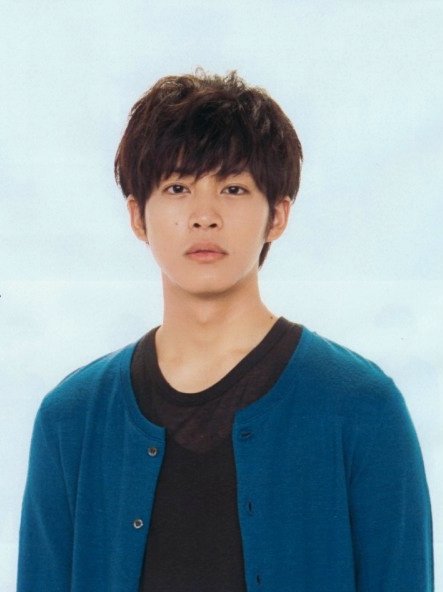 LEE 2013년 9월호 마츠자카토리 × 아야노고 松坂桃李 x 綾野剛 영화 <독수리오형제> 인터뷰