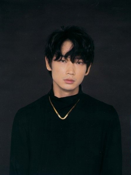 LEE 2013년 9월호 마츠자카토리 × 아야노고 松坂桃李 x 綾野剛 영화 <독수리오형제> 인터뷰