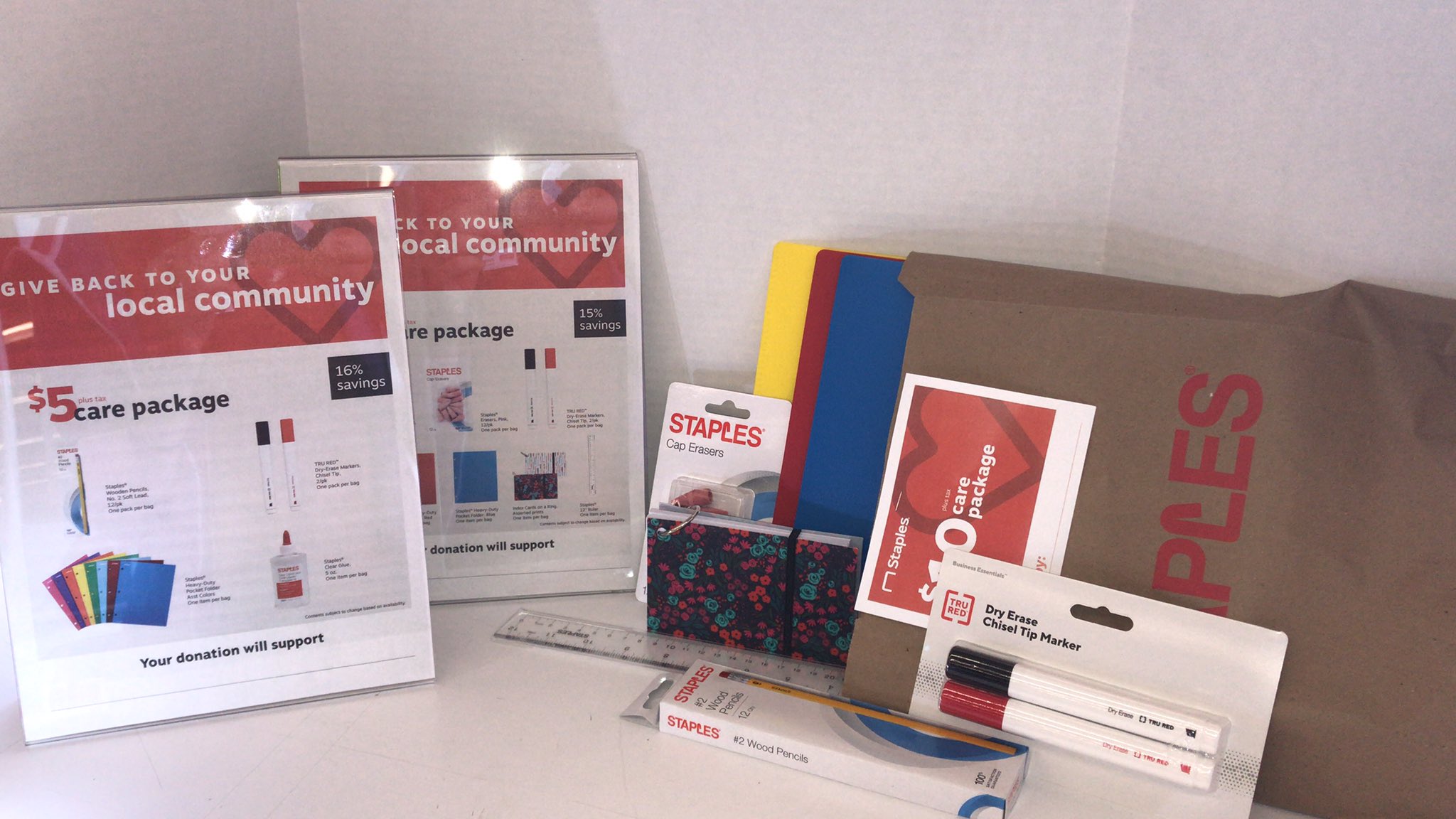 Staples in Kernersville (KvilleStaples) / Twitter