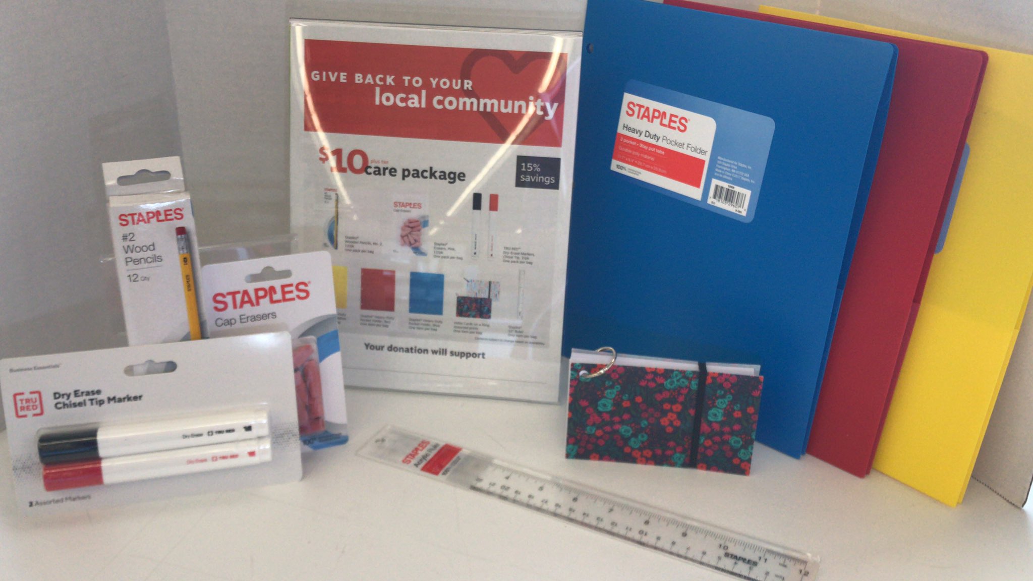 Staples in Kernersville (KvilleStaples) / Twitter