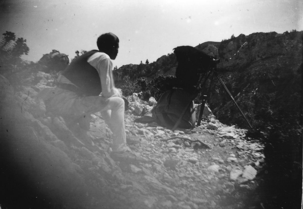 Sarah404BC's tweet photo. * Fort St. John near the #Acheloos #Aetolia
Woodhouse’s mother Mary who accompanied him on his field research
* A man sits on a rocky outcrop besides the camera set up. Woodhouse had to have been carrying more than one set of equipment on his journeys
Turn of C20th AD #Greece https://t.co/cffPnoD3wW