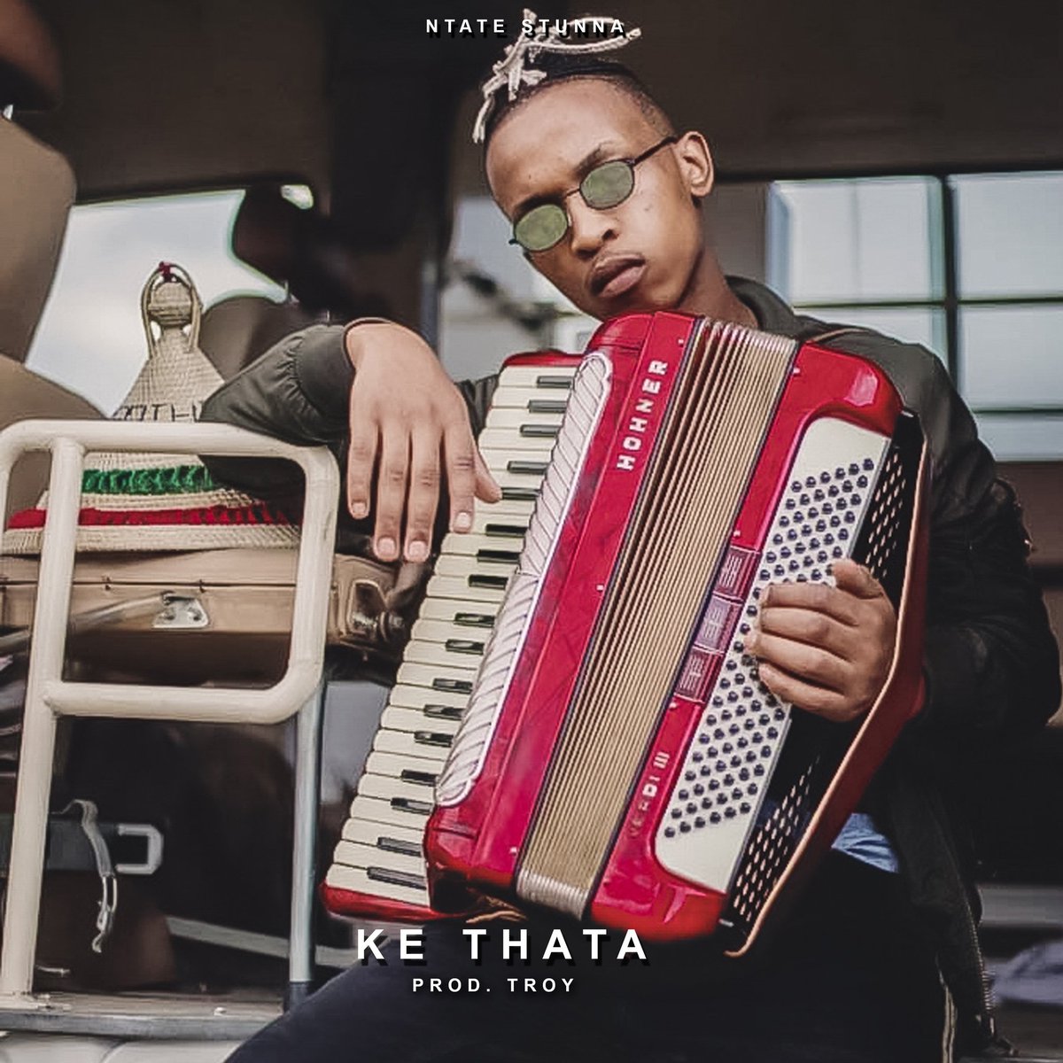 NtateStunna's tweet photo. Ke Thata Official Music Video
Dropping This Friday 
And audio on all digital platforms
🌍
#sesothofashioneng https://t.co/DokmJSsPr4