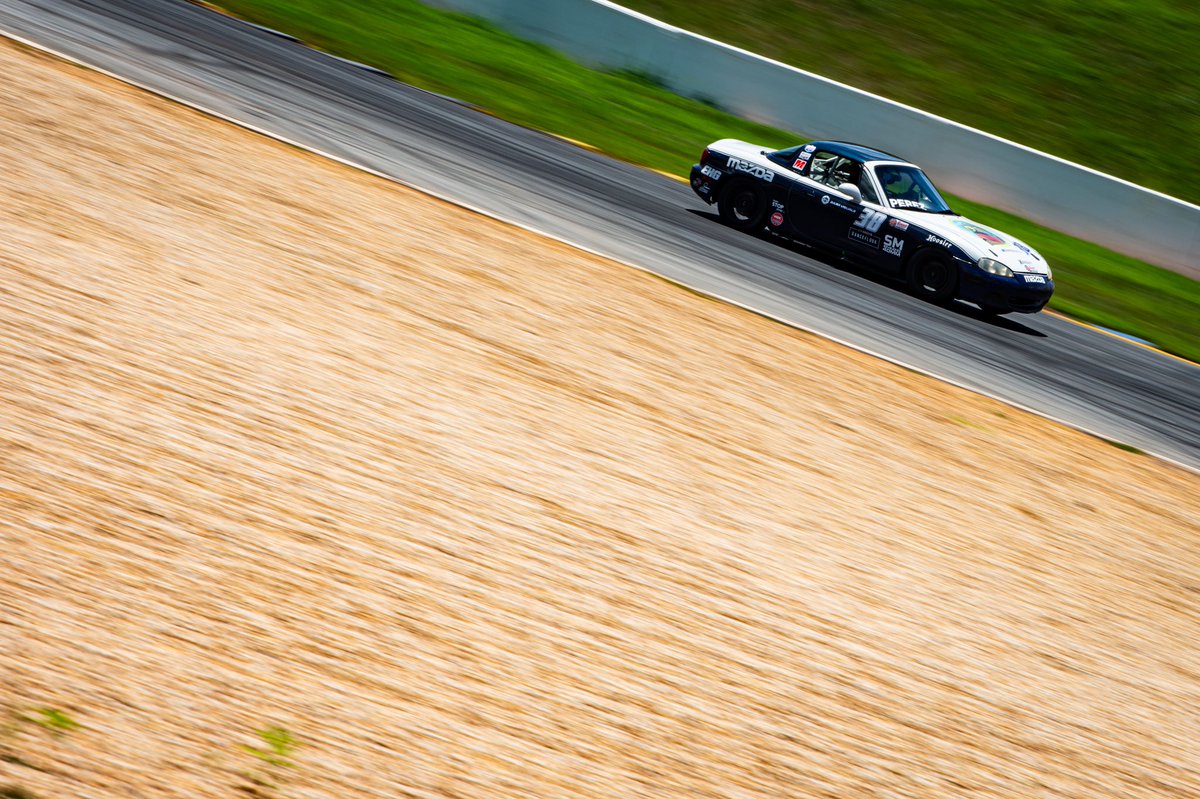 bradperezracing's tweet photo. Truly an /underdog/ story this weekend at @RoadAtlanta 

Running a car with no prep shop motor in it built by me, my dad and my friends and running up front with the heavy hitters in National Spec Miata racing is impressive

Qualifying P8 and pulling off 6th?? So grateful https://t.co/DkzRAZFoNh