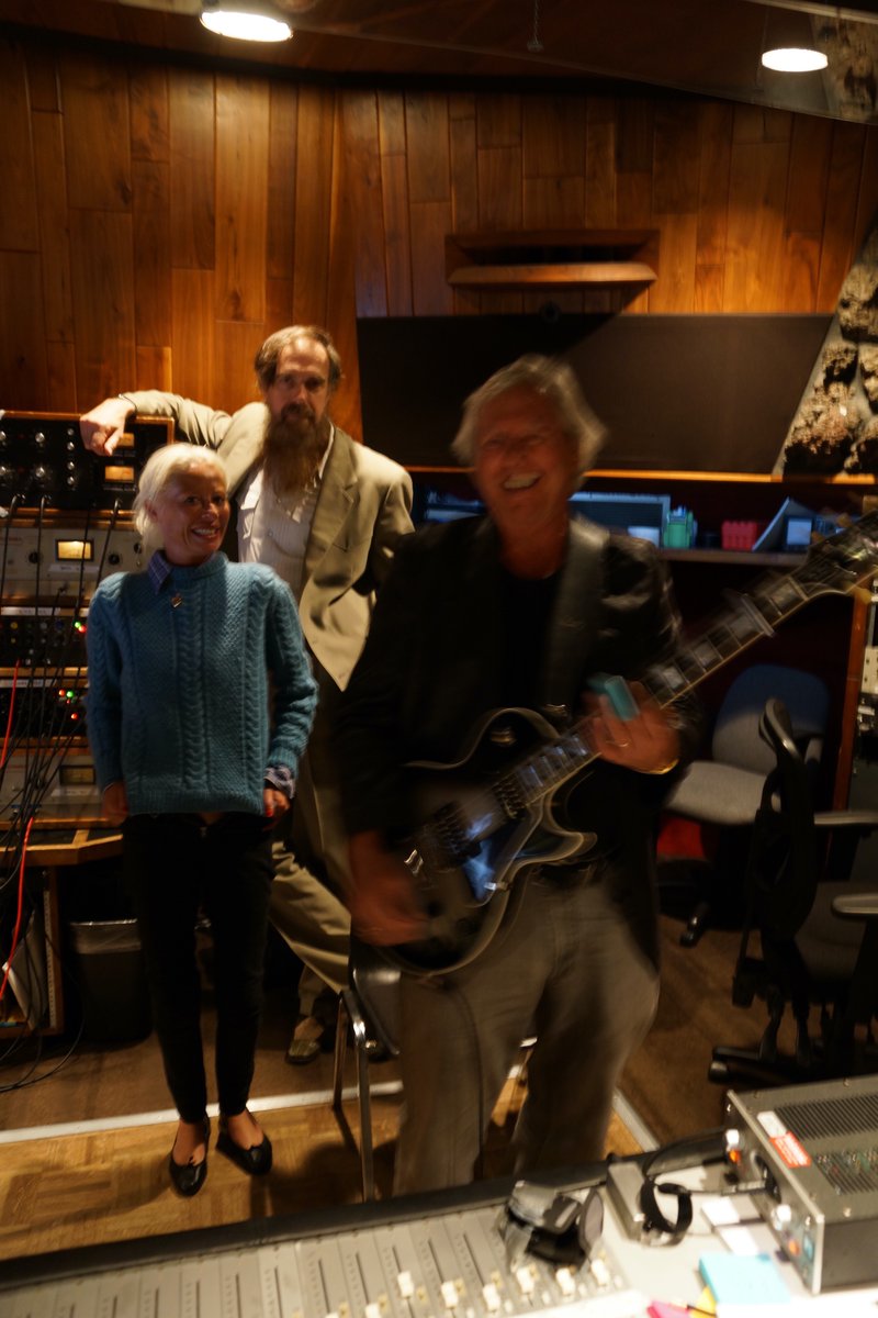THEWENDYJAMES's tweet photo. Jesse Nichols engineered us.
We were joined by legendary Sax player from #TheStooges #SteveMackay (R.I.P.)
and boy did we pull down some long hours...
The results are great! and feature on my previous album The Price Of The Ticket! on sale at https://t.co/9rt2lMJ1Ht https://t.co/72tWmbTg45