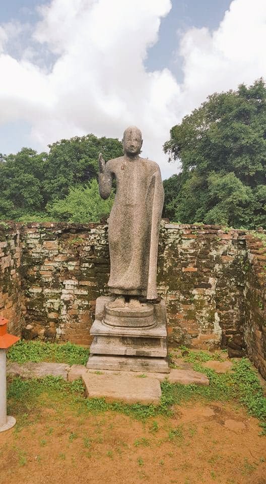 WTrinco's tweet photo. #Velgam #vihara #Trincomalee, #Srilanka
⭕Don't Quit Your Day Dream
#Gatewaytoeast #Technowomen #travelblogger #Traveller #photographer #photo #photoshop #NaturePhotography #natural #history #travelphotography #Tourism #COVID19 #GoalSetting #makeup #HappyBirthday #playstation https://t.co/awRi5rkMa4