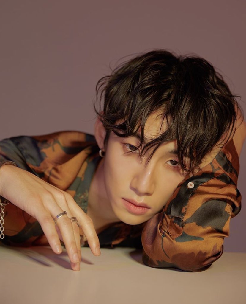 cocaineblssed's tweet photo. [] he kinda cute tho,, https://t.co/TrvstXRrhk