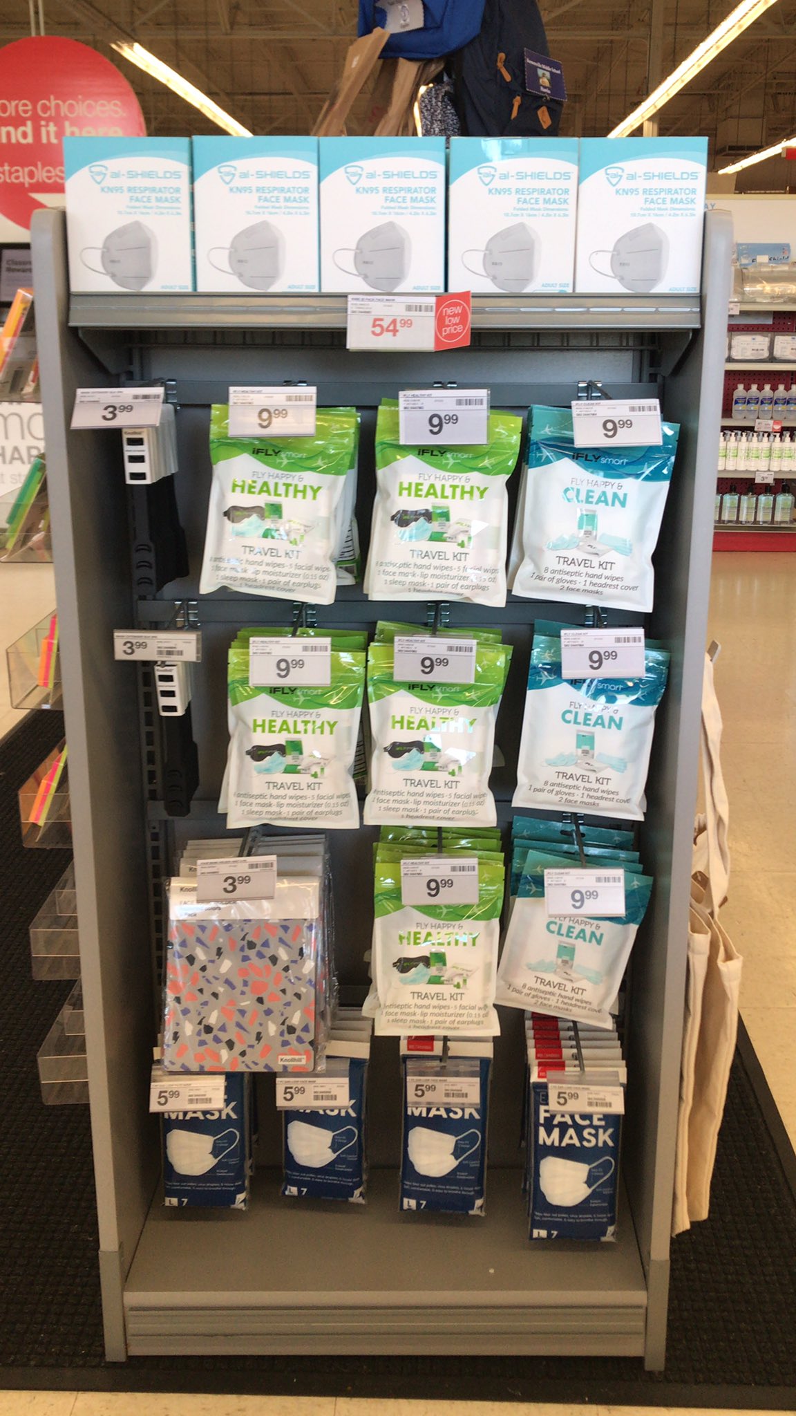 Staples in Kernersville (KvilleStaples) / Twitter