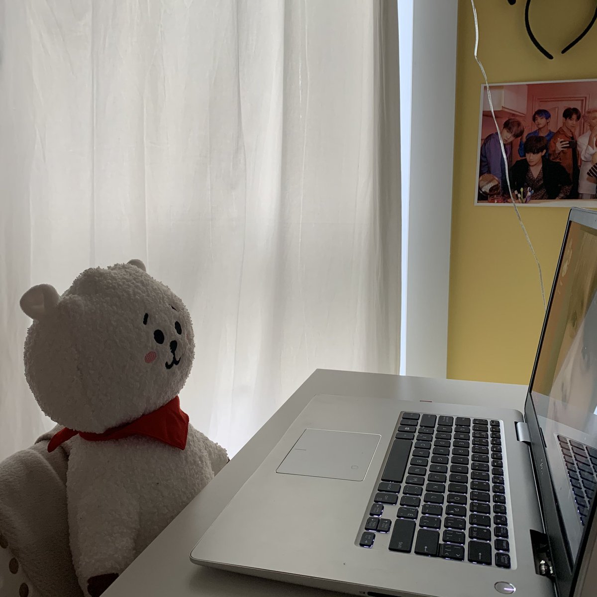 daiIyrj's tweet photo. very productive day !! https://t.co/qYAPDac04H