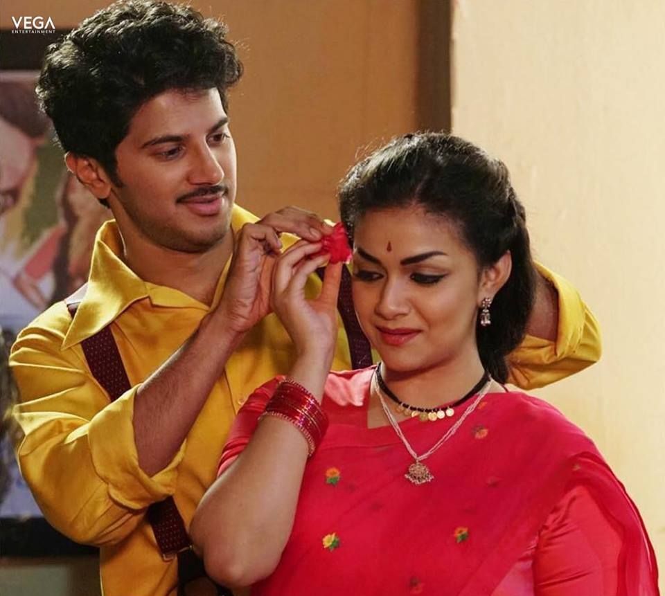 KeerthyGIFs's tweet photo. Happy birthday  @dulQuer 😍😍

 behalf of @KeerthyOfficial and fans😊
#HappyBirthdayDULQUER @DulquerTrends__ https://t.co/Ujk6nSLQHt