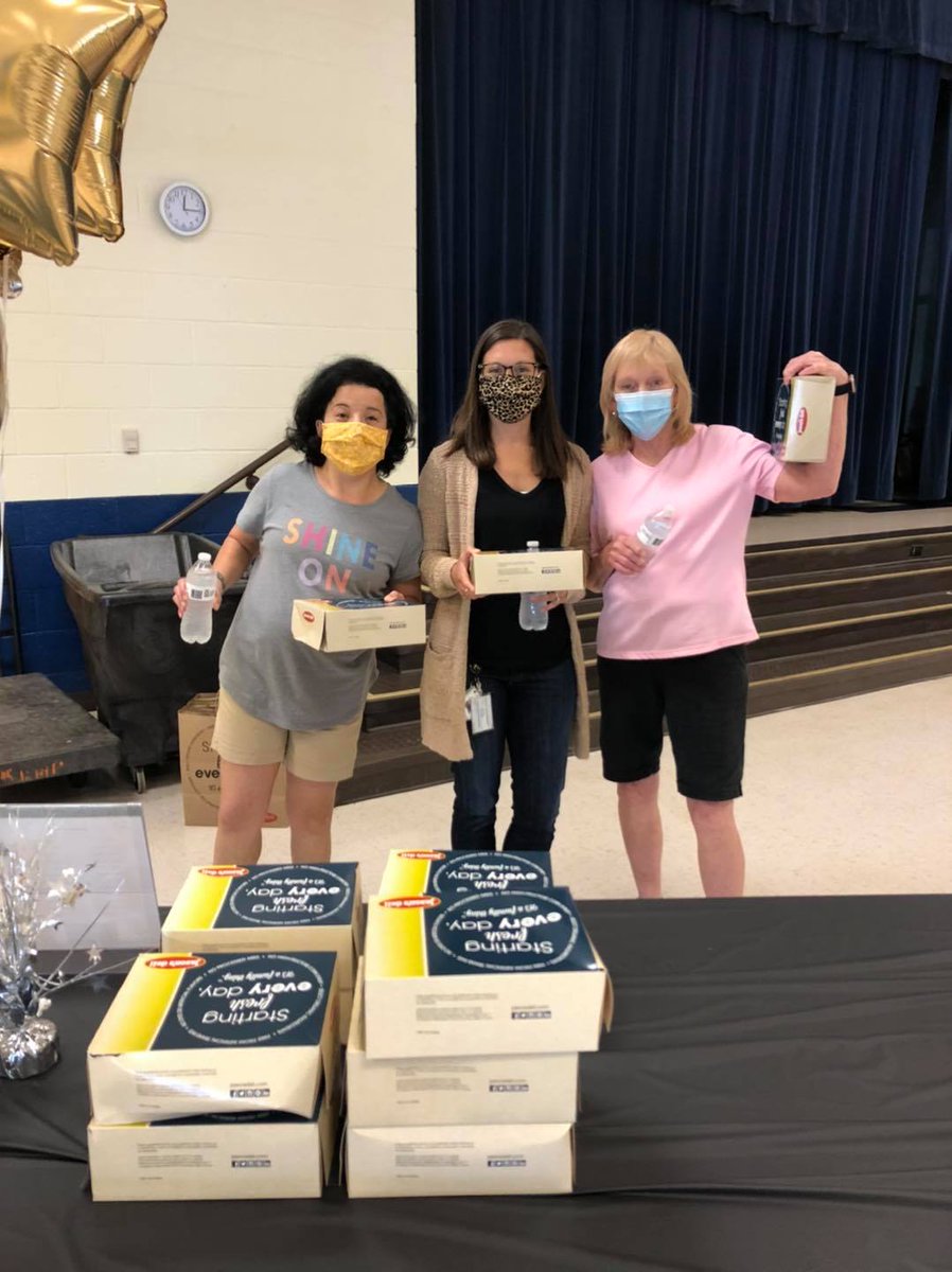 kempespta's tweet photo. Welcome back Kemp teachers! Thank you Kemp PTA families for making it possible for us to provide the teachers with Jason’s Deli for lunch. Membership information for the 2020-21 school year will be available soon. #kempptadollarsatwork https://t.co/YUUVPmYuWD